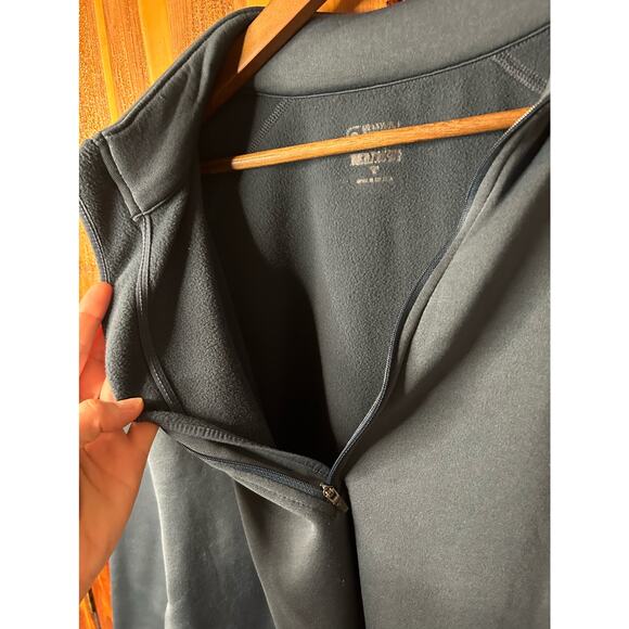 Eastern Mountain Sports Mens XL Navy polertec shirt - Picture 3 of 9